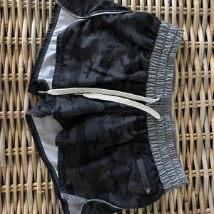 Women’s vuori shorts